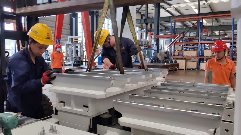 Precision i nivelit të milimetrit! Si vibrimi i servo riformulon standardin e industrisë së bërjes së tullave