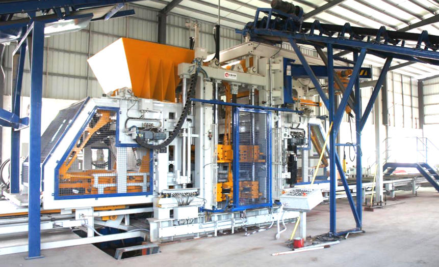 Makineritë e tullave Quangong lënë shenjën e tyre në Kinën e Jugut—Tulla shtrimi dhe tulla në formë diamanti të trajtuara nga një makinë