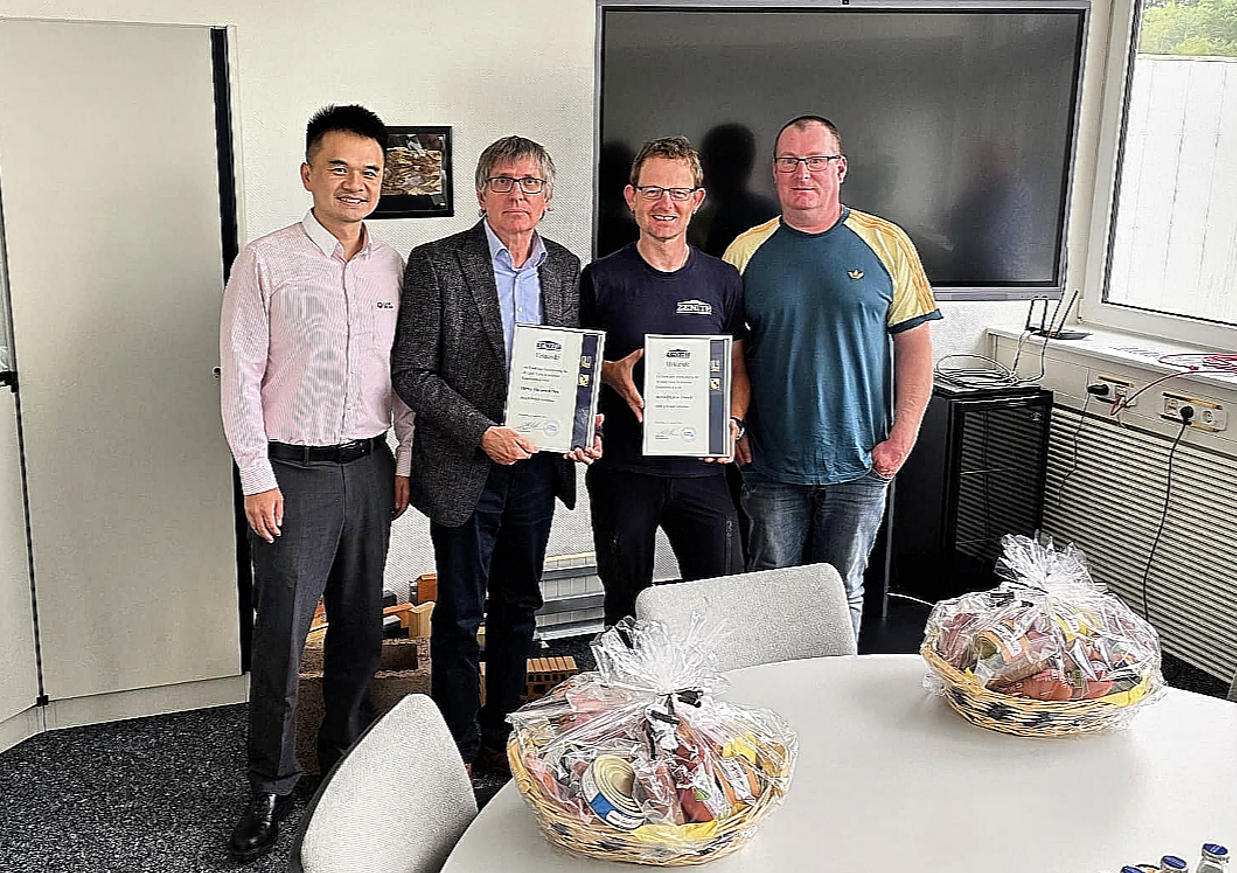 Përshëndetje për mjeshtërinë Përshëndetje për këmbënguljen